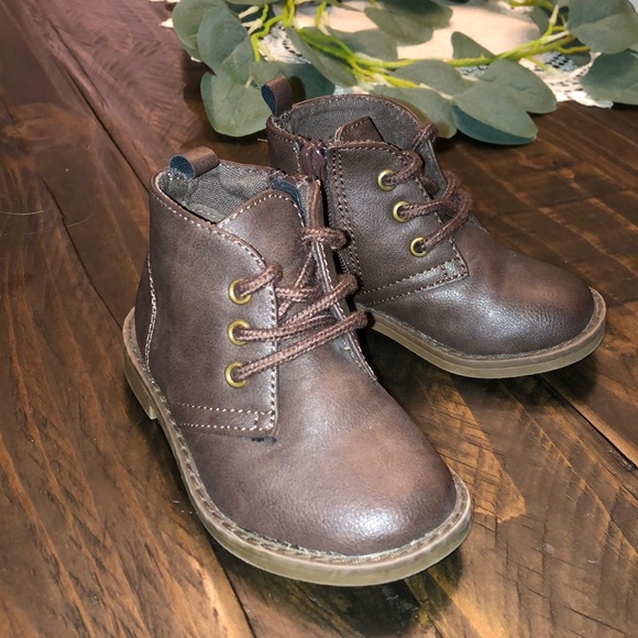 GAP Other - Adorable, like-new baby Gap desert boots